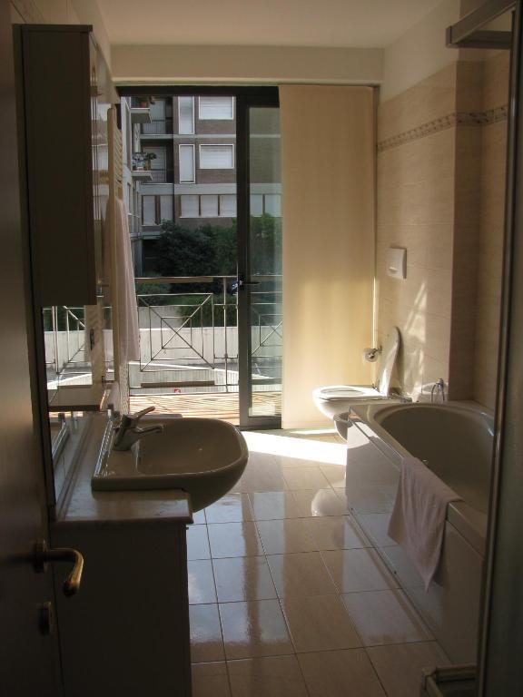 Mirabell Hotel Trezzo sull'Adda Bilik gambar